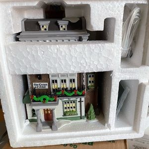 Department 56 Christmas village